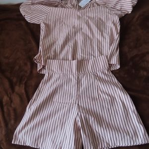 Never A Wallflower Pink Stripe Gathered V-Neck Top & Shorts Outfit Size XS NWT